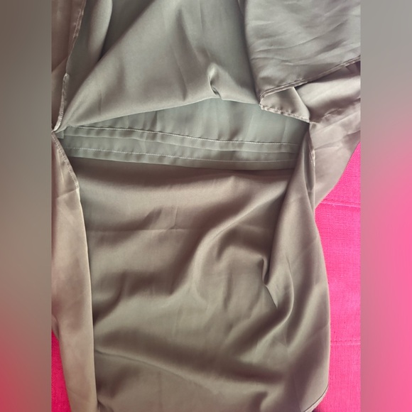 Forever New Green Long Sleeve Wrap Dress - Picture 15 of 16